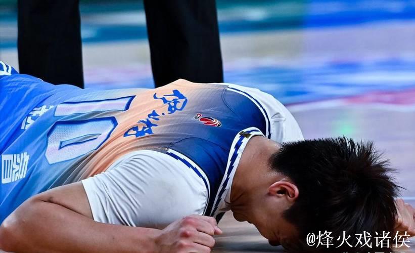 媒体人：赵睿伤病无大碍，近期养伤后比赛强度出现反应